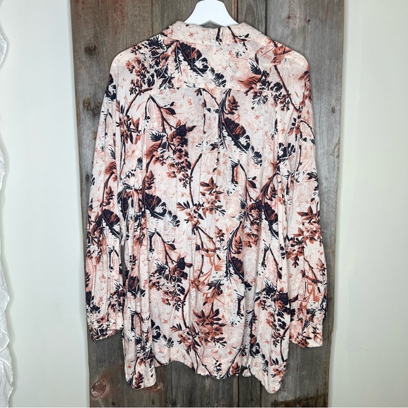 Free People We the Free It’s a Vibe Button Up Shirt Retro Floral Hawaiian Medium - Picture 6 of 13